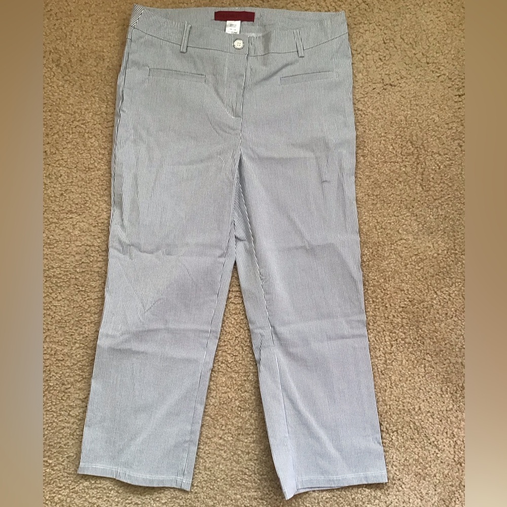 Love Scarlett capris